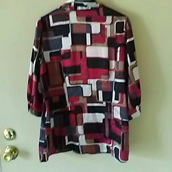 I.N. Studio Blouse - Picture 2 of 5